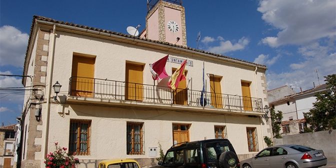 Archivada la querella interpuesta en la Urbanización Las Anclas contra el alcalde de Pareja 1 Archivada la querella interpuesta en la Urbanización Las Anclas contra el alcalde de Pareja