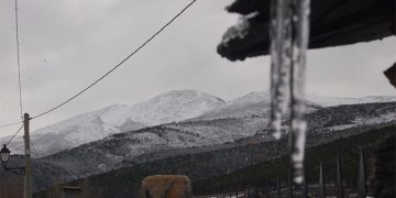 El temporal de nieve deja 17 incidencias y tres municipios incomunicados