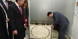 25546657971_87946b4d5b_h