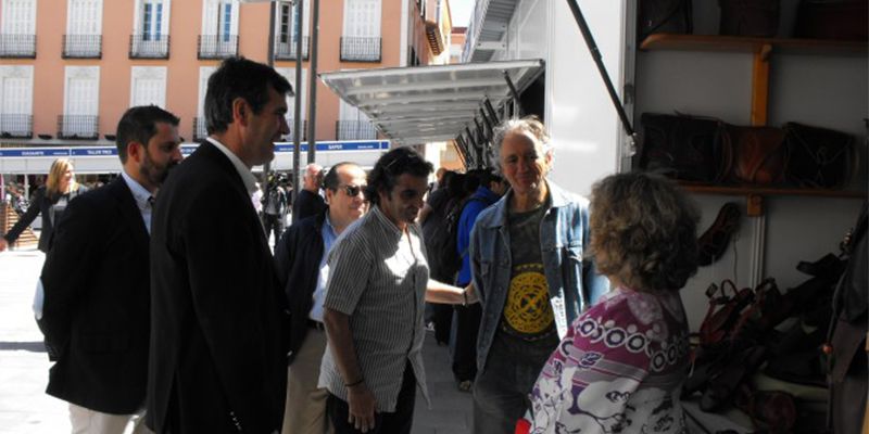 Acuerdo entre Ayuntamiento de Guadalajara y libreros: la Feria del Libro se celebrará en la Plaza Mayor 1 Acuerdo entre Ayuntamiento de Guadalajara y libreros: la Feria del Libro se celebrará en la Plaza Mayor