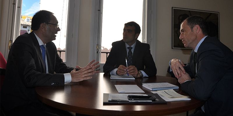 El concejal de Planificación Económica y CEOE analizan varios proyectos para Cuenca