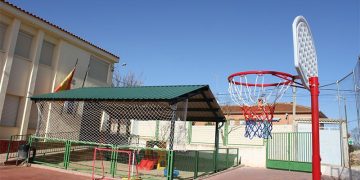 El Ayuntamiento mejora las instalaciones del colegio de Fuentenovilla