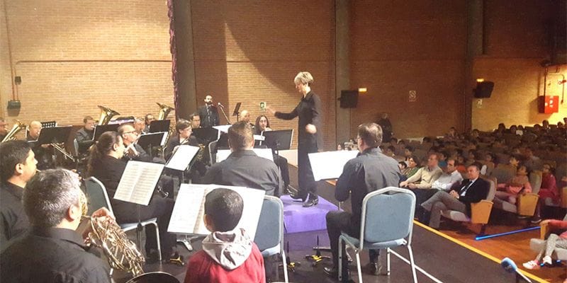 José Manuel Latre asiste al Concierto Pedagógico de la Banda de Música