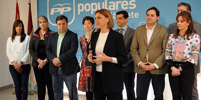 Cospedal lamenta que, en solo seis meses de Gobierno de PSOE-Podemos,  volvamos a las andadas al incumplir el objetivo de déficit