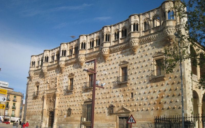 El Ayuntamiento de Guadalajara convoca un concurso de pinchos para aupar el Palacio del Infantado a Patrimonio Mundial