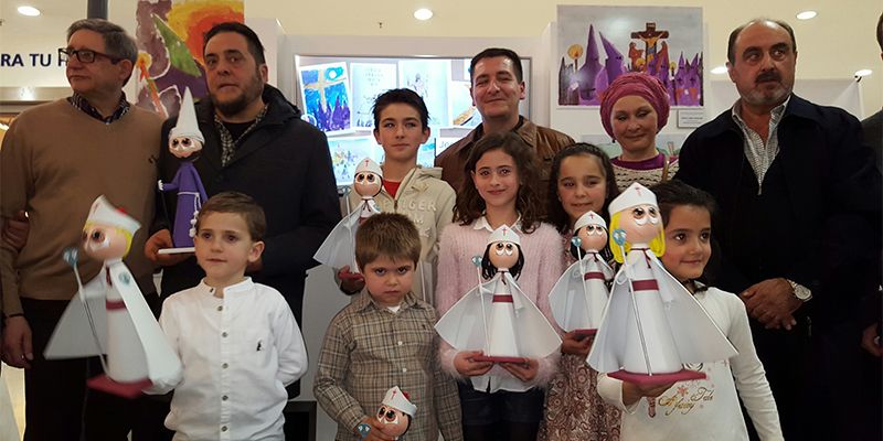 La V. H. del Resucitado entrega los premios de su XIV Concurso de Dibujo y Pintura Infantil 1 entrega de premios de el resucitado