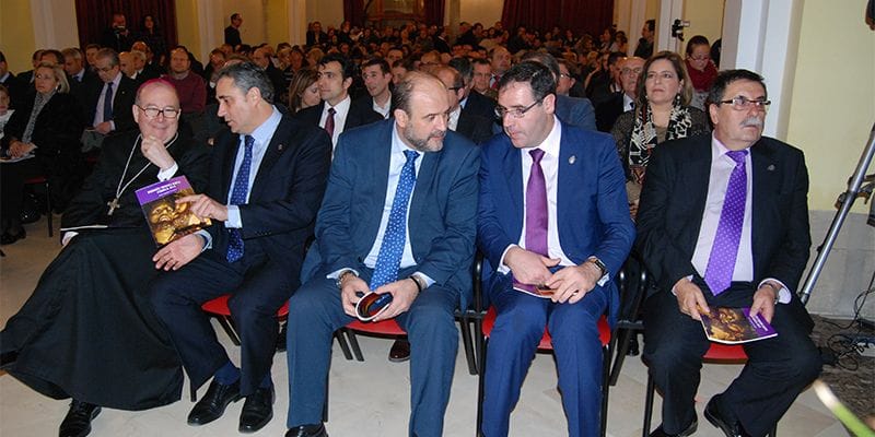 Martínez Guijarro destaca la “singularidad” de la Semana Santa de Cuenca