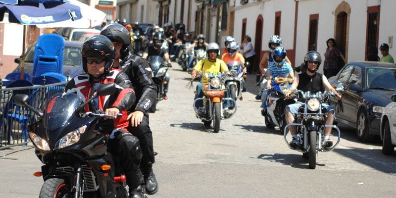 ‘Moter@xLaVida’, iniciativa solidaria de tres clubes extremeños con la Fundación del Hospital Nacional de Parapléjicos