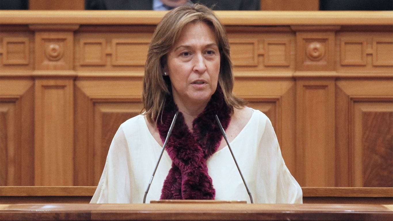 Guarinos recuerda que en lo peor de la crisis, Page y Bellido se gastaban en publicidad y en autobombo más de 4 millones de euros al mes