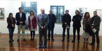 Latre inaugura la exposición de los Premios Provincia de Fotografía y Dibujo