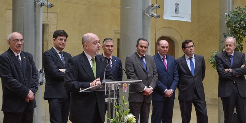 La Junta felicita a la Feria Apícola de Pastrana por sus 35 ediciones, superándose cada año