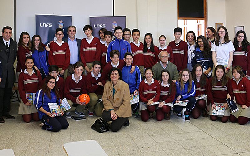 La LNFS celebra el Día de la Mujer en el colegio Sagrado Corazón de Guadalajara