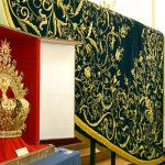 Diputación de Cuenca abre sus puertas a la exposición ‘Ajuar y patrimonio’ de la Soledad del Puente 2 MantoCoronaNota