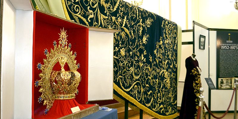 Diputación de Cuenca abre sus puertas a la exposición ‘Ajuar y patrimonio’ de la Soledad del Puente 1 mantocoronanota