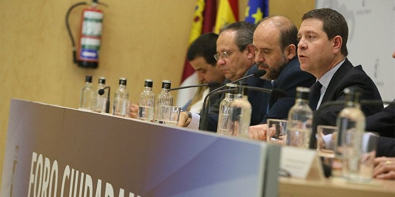 García-Page condena los atentados de Bruselas y muestra la solidaridad de la región con los fallecidos y sus familias 1 p1aef8t2p71dh5123ap78u5716dn4