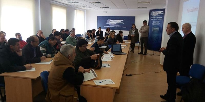 Los empresarios de San Clemente se informan del Plan Adelante