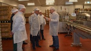 La Junta informa a los viticultores de Mondéjar y Sacedón sobre la nueva normativa para el sector 2 visita avicola 2