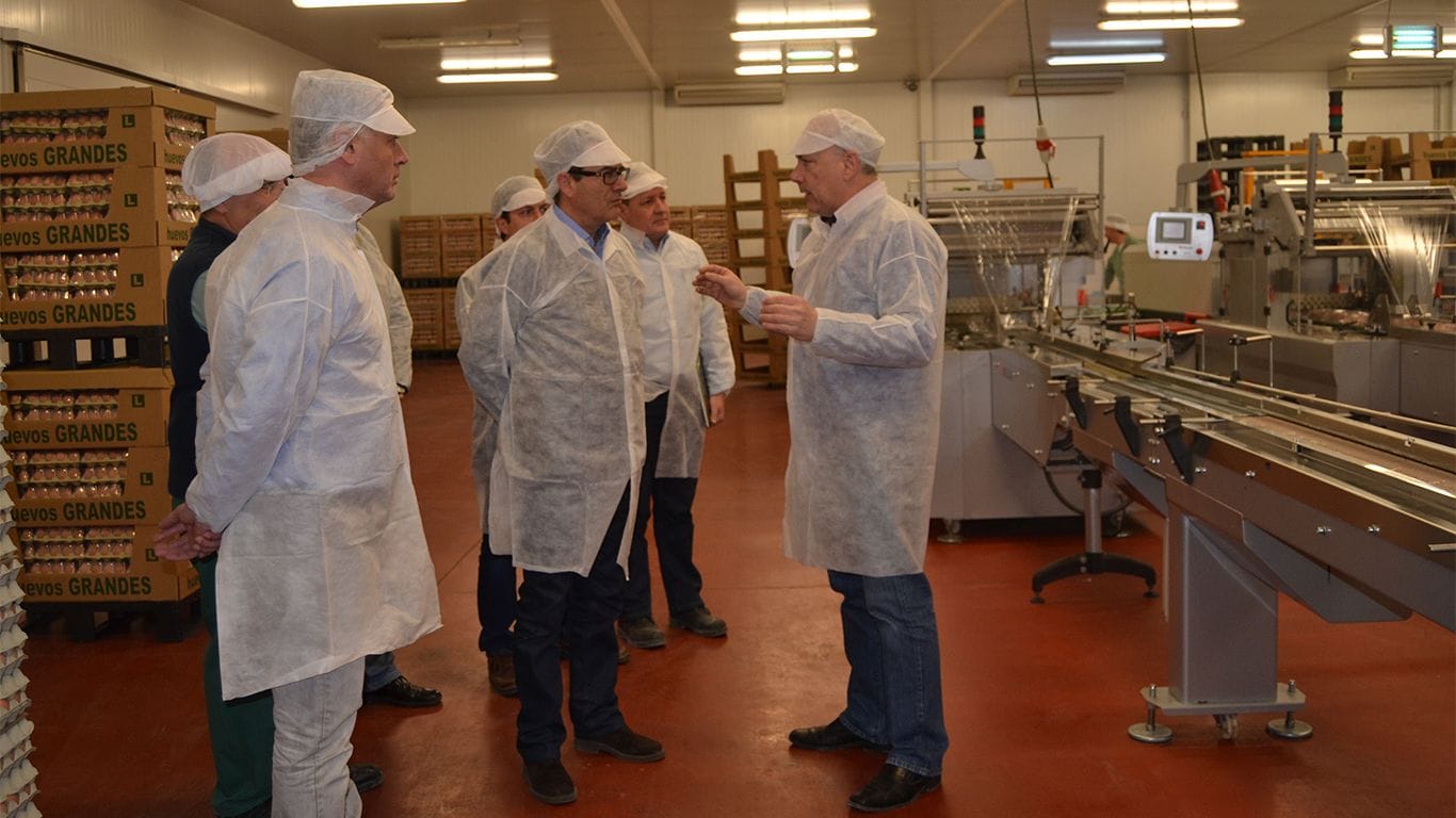 La Junta informa a los viticultores de Mondéjar y Sacedón sobre la nueva normativa para el sector 1 visita avicola 2