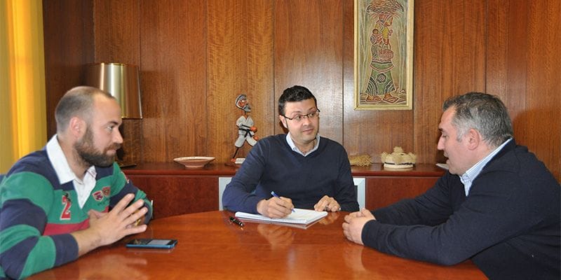 APETI se ofrece a la Junta para elaborar los contenidos de los ciclos formativos de nuevas tecnologías