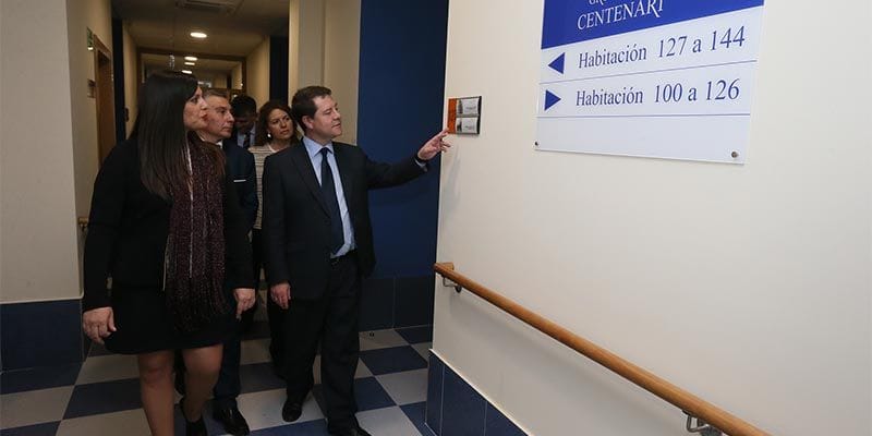 Castilla-La Mancha llegará a las 2.000 plazas residenciales concertadas para mayores en los dos próximos años