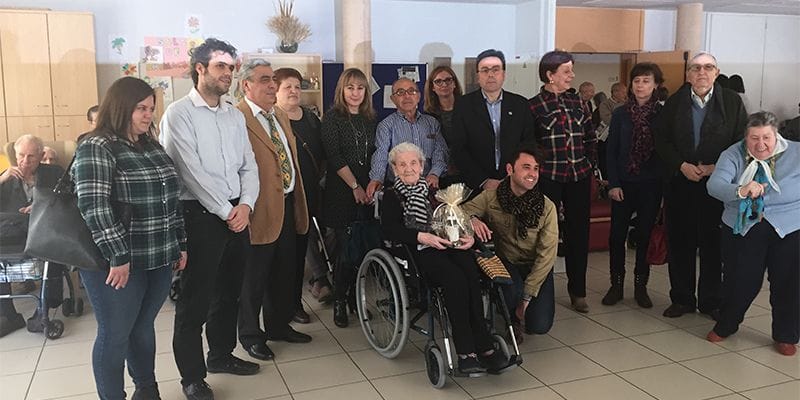 La directora provincial de Bienestar Social felicita a Teresa Gayares Ripalda  en su 109 cumpleaños