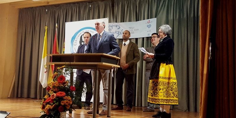 José Manuel Latre participa en la lectura colectiva del ‘Viaje a la Alcarria’ en el Colegio Sagrado Corazón