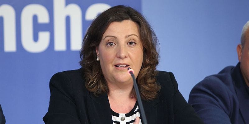 Franco destaca como “positiva” la mayor bajada de la serie histórica del paro para un mes de marzo