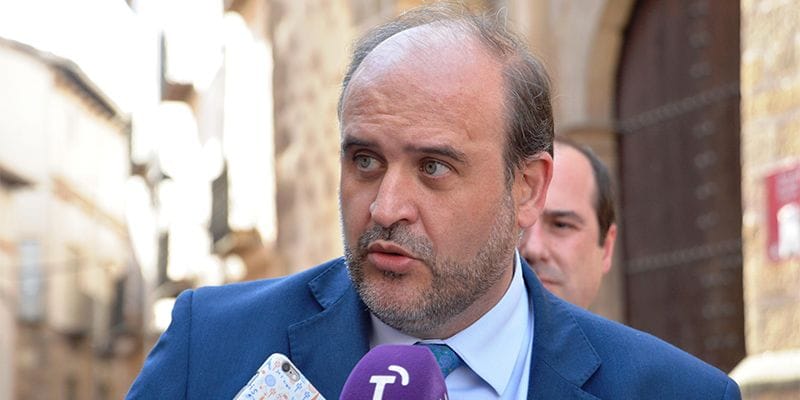 La Junta plantea una “actuación integral” de los fondos estructurales para abordar el problema de la despoblación