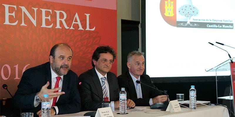 La Junta anuncia nuevas líneas de ayudas a la innovación y la comercialización dentro del Plan Adelante