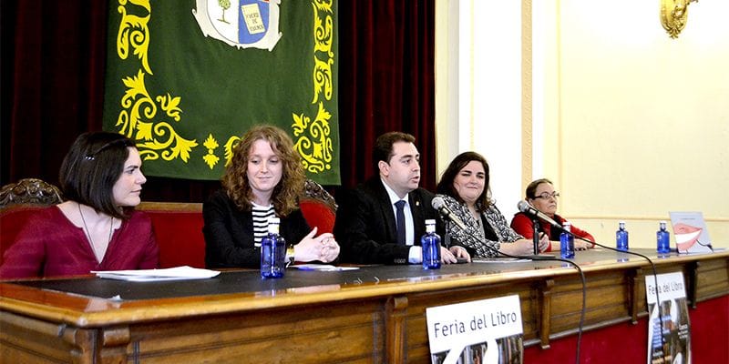 Presentado ‘La sonrisa perdida’, un cuento solidario de Águeda Lucas con ilustraciones de Begoña de Pablo