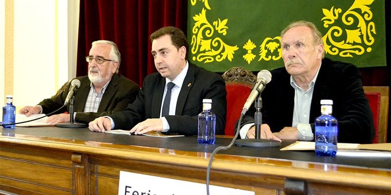 José Luis Muñoz Ramírez y Jesús de las Heras presentan sus libros en la Diputación