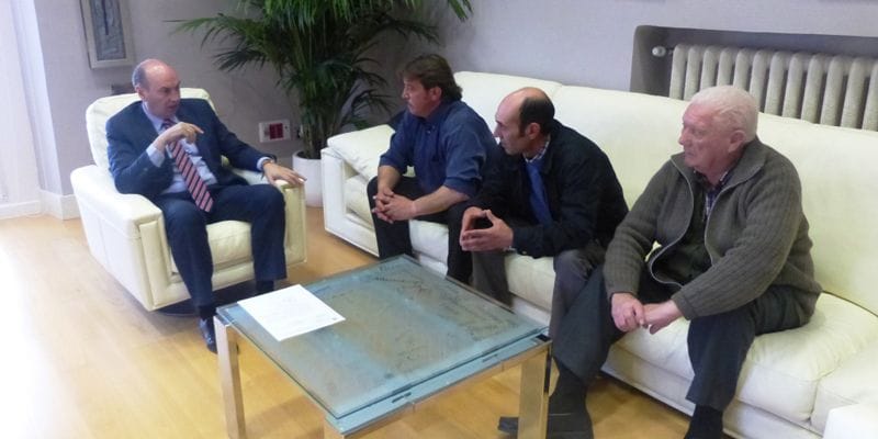 Latre se reúne con los alcaldes de varios municipios para interesarse por sus necesidades