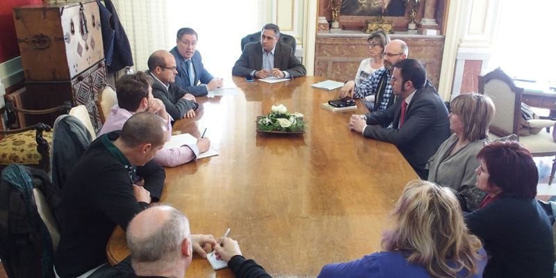 El Ayuntamiento de Cuenca explica a los hosteleros del Casco Antiguo el funcionamiento de nuevo acceso del tráfico rodado