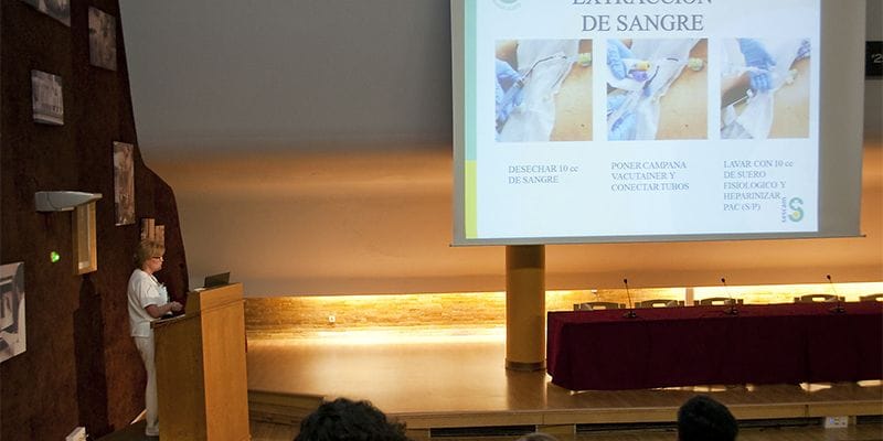 Una nueva sesión de los Jueves Enfermeros aborda las precauciones a adoptar en el manejo de citostáticos