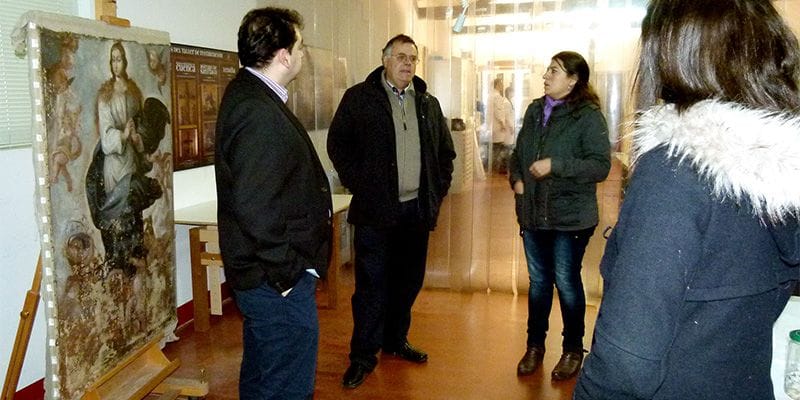 Ya se ha ejecutado el 60% de la restauración del cuadro de la Inmaculada Concepción de Cañaveras 1 A. de Moya.