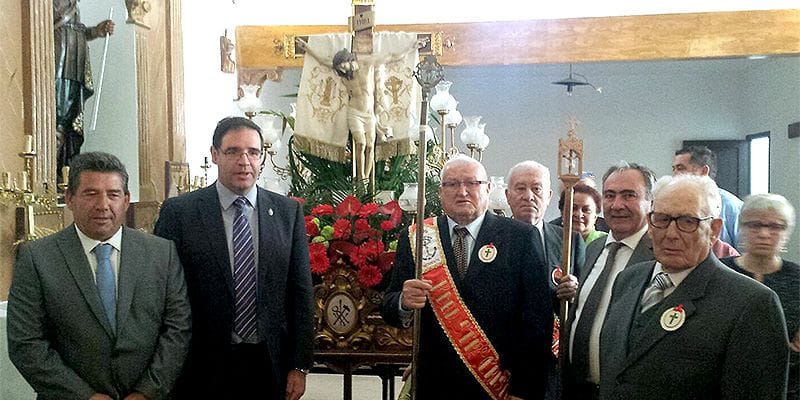 Prieto acompaña a los vecinos de Villalgordo del Marquesado y Alcázar del Rey en sus fiestas de mayo