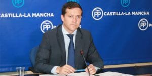 carlos velazquez en rueda de prensa 030516