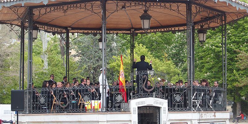 Éxito de público en el concierto de Música Militar celebrado en el Parque San Julián de Cuenca