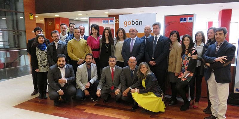 La Junta apoyará a los emprendedores con una línea de microcréditos y avales en el marco del Plan Adelante