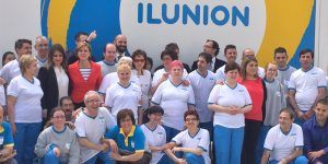 Cospedal: “El PP representa la moderación, el mantenimiento de nuestro país y el empleo” 2 Cospedal ha visitado una lavandería de Ilunion