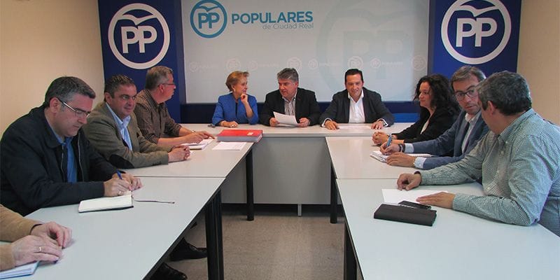 Cotillas acusa a Page de “destrozar” la sanidad pública en la provincia de Ciudad Real