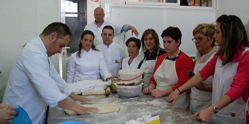 CEOE-Cepyme Cuenca celebra un curso de pastelería y bollería para el sector panadero