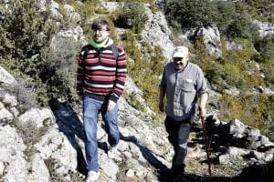 Más de medio millar de personas participan en la XI Marcha Blume de Huerta del Marquesado 2 DiputadoAlcaldeNota