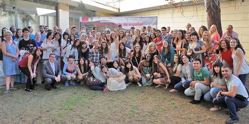 El Programa de Español para Extranjeros del Campus de Cuenca busca familias para acoger estudiantes extranjeros