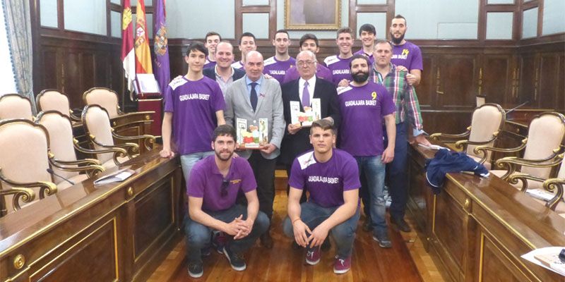 Latre recibe al Guadalajara Basket tras su ascenso a la Liga EBA
