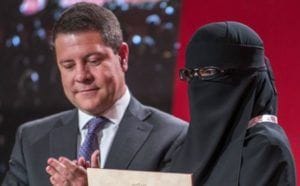 Foto Page niqab
