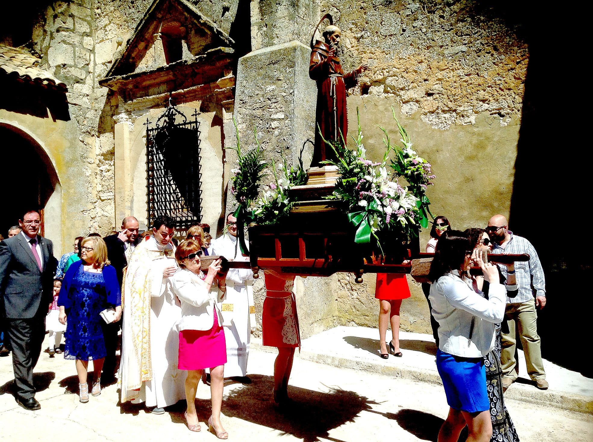 Prieto festeja San Bernardino en La Hinojosa