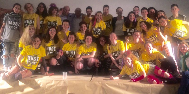 La Junta felicita a los miembros del grupo escolar Giraldo Teatro, ganador de la fase regional de los premios ‘Buero’