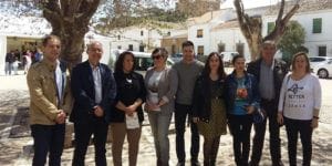 la junta estrena la food truck de los premios gran seleccion en las ii jornadas gatronomicas del cordero manchego en belmonte