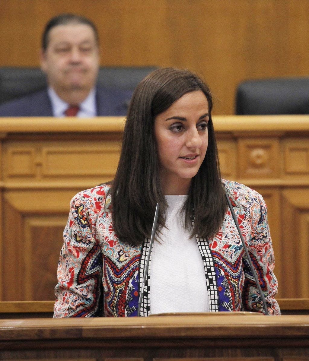 Por los pelos 3 Alcaldes del PP de Cuenca califican de “estafa” el acto de firma de los Convenios de Ayuda a Domicilio y piden a la Junta que los haga “efectivos” de manera inmediata